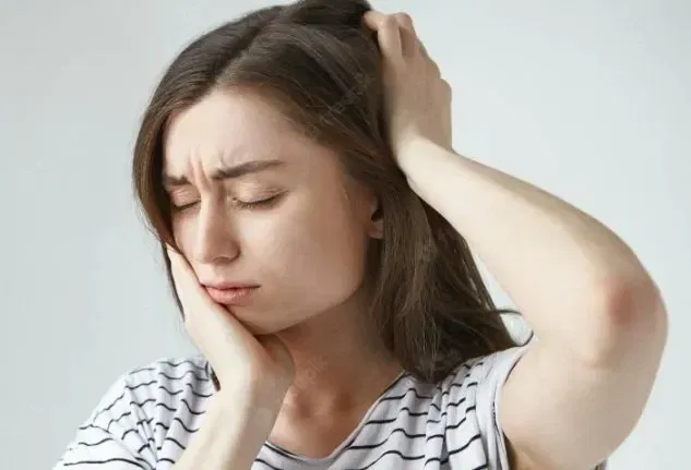Lower Jaw Toothache and Ear Pain in the Same Side: 5 Proven Remedies