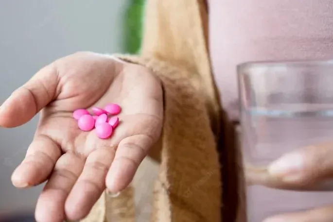 Why No ibuprofen After Tooth Extraction? Can it Cause Dry Socket?